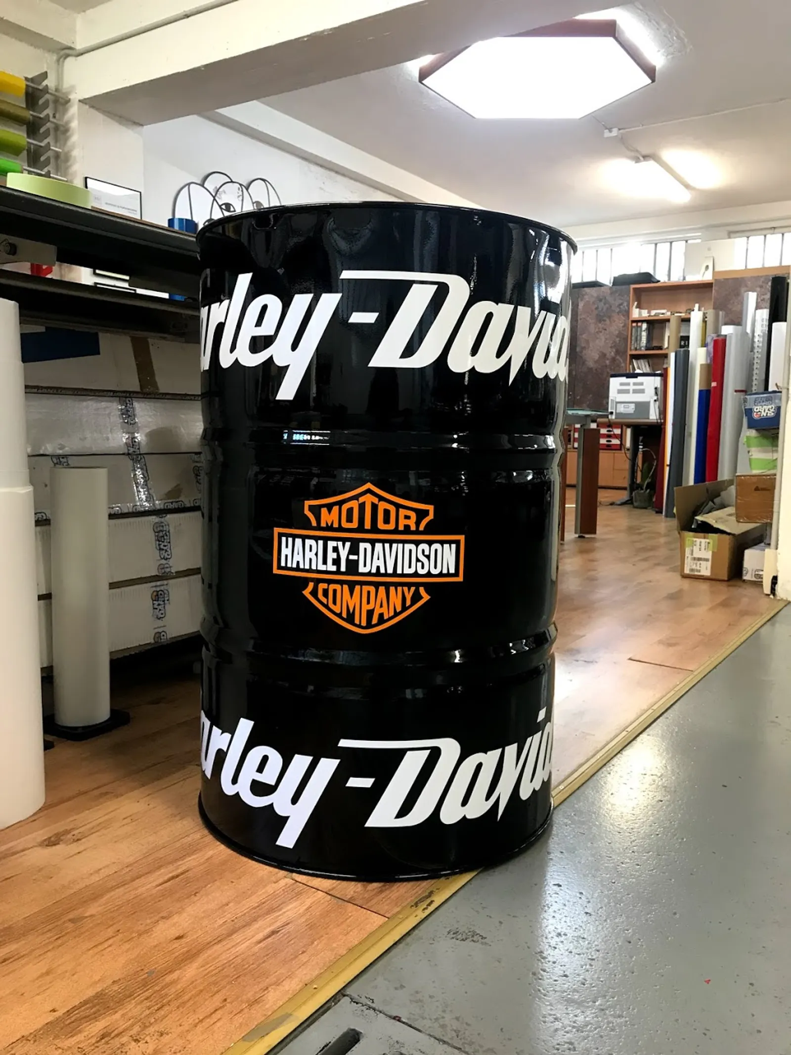 Adesivi intagliati per segnaletica